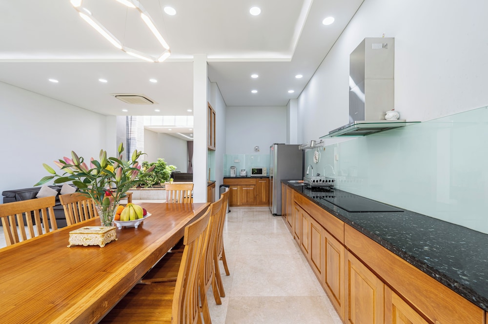Thao Dien Garden Villa 5BR Luxury Oasis