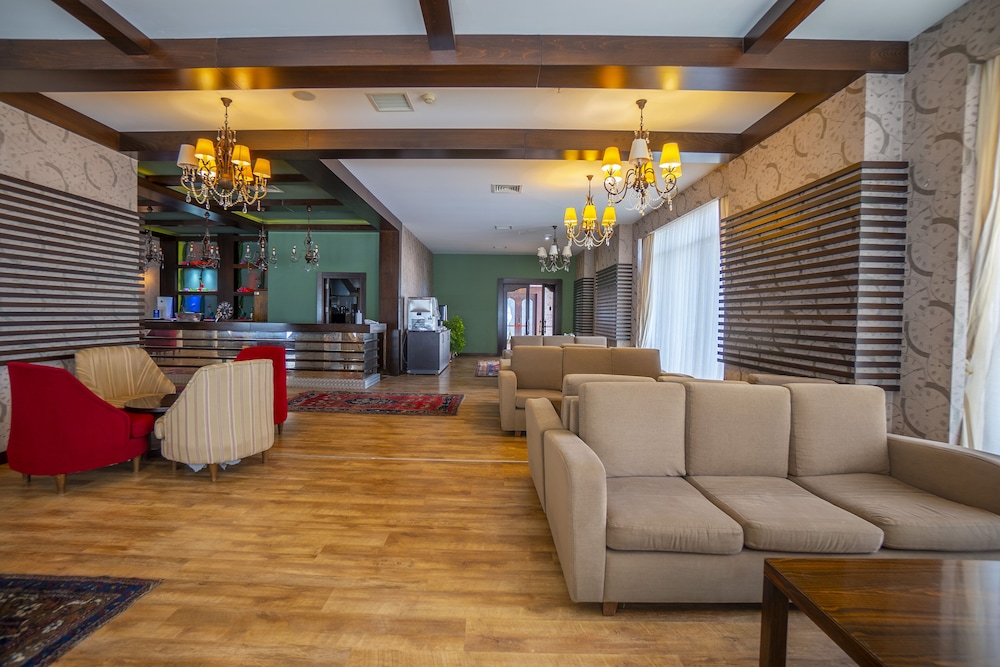 Calido Sol Hotel