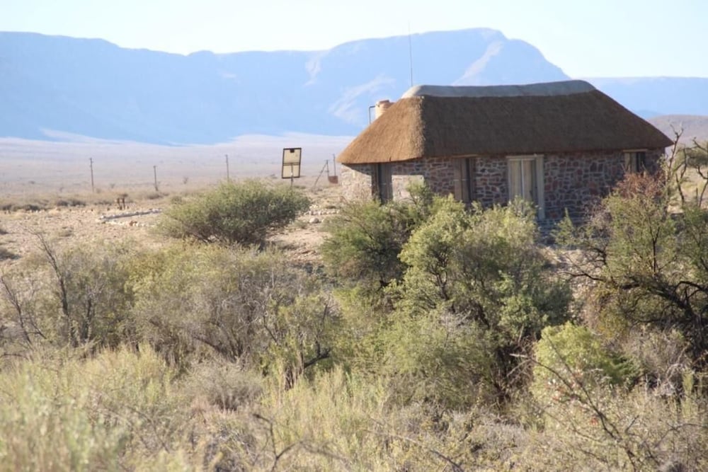 Tsauchab River Lodge