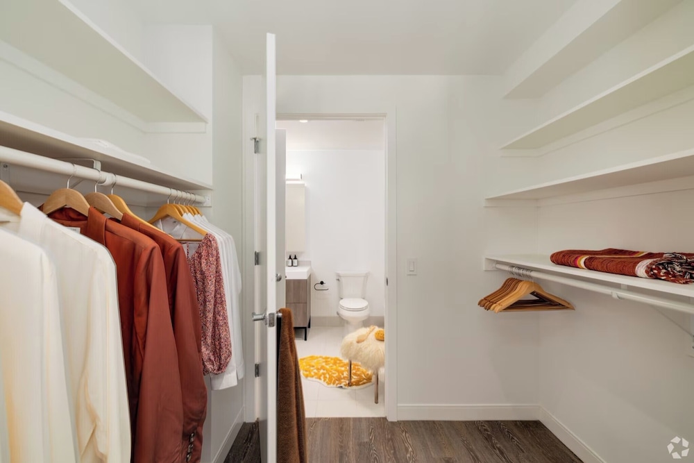 Luxury Apartments by Hyatus at Central Philly