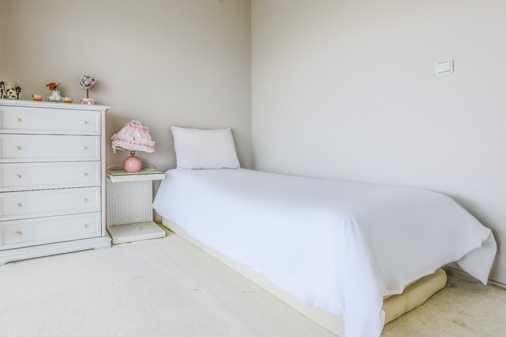Villa Close to Masukiye Waterfalls With Backyard view 4