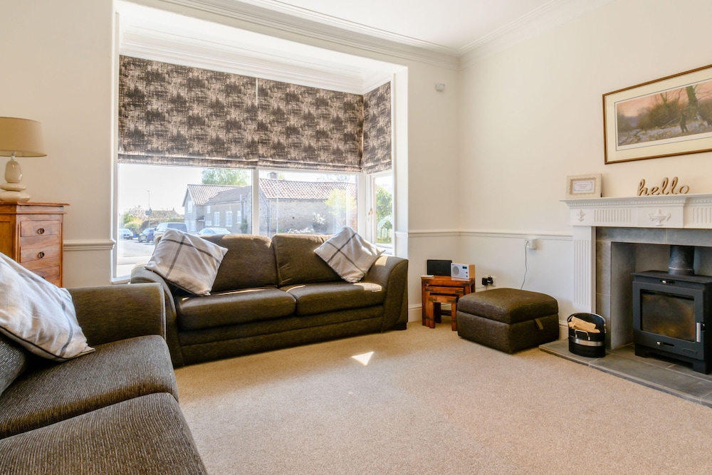 1 Roxby Terrace
