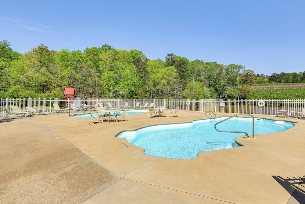 4 Mi to Wind Creek State Park: Alabama Getaway