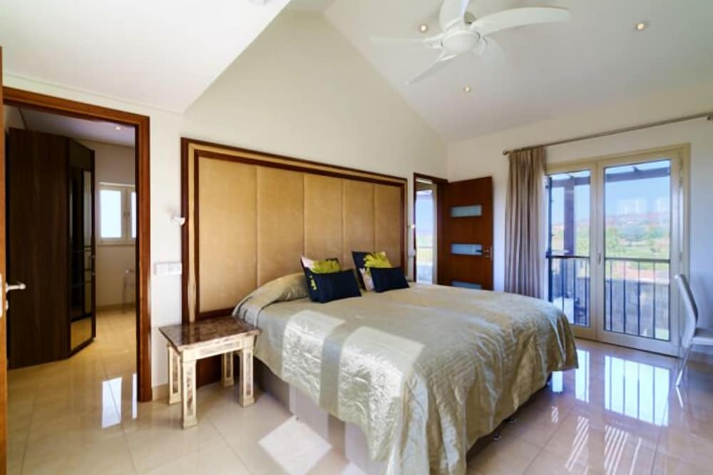Villa 141 - Rio view 2