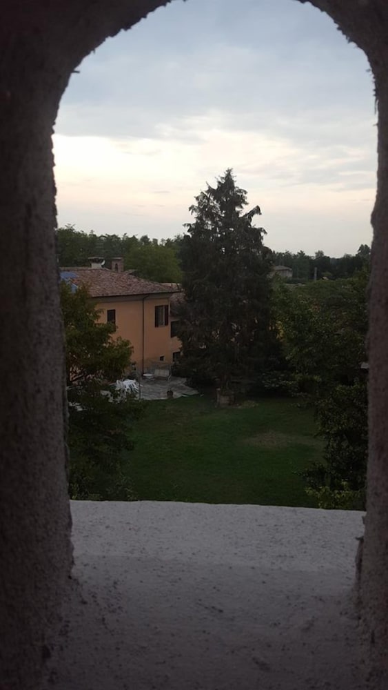 Photo 25