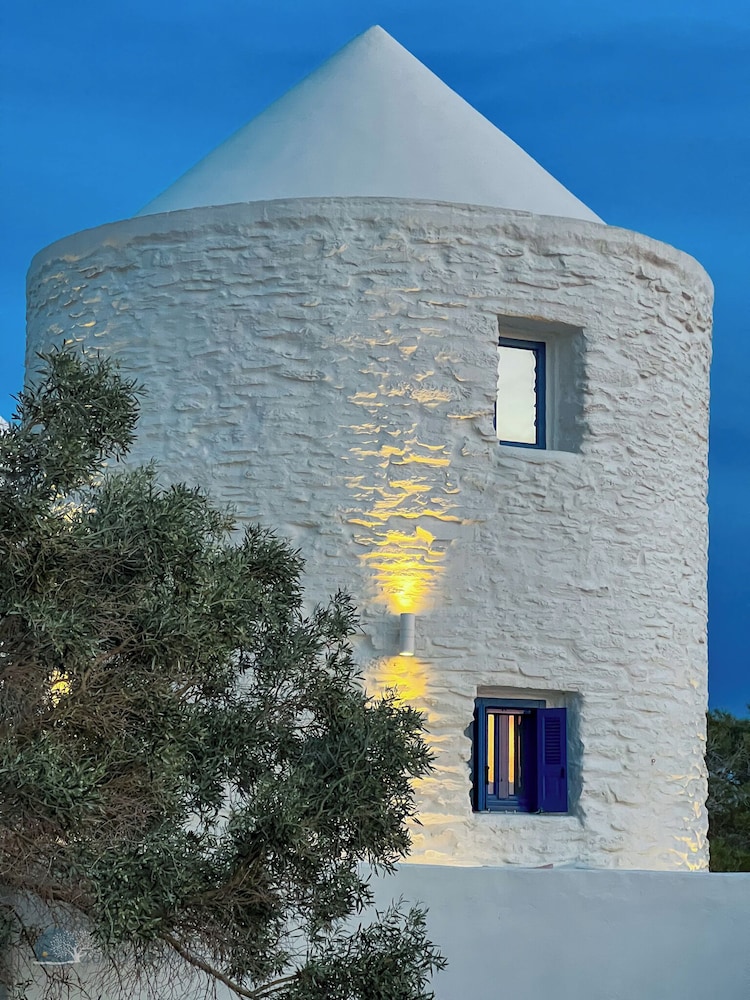 Zen Blue Suites Luxury and Nature in Kea