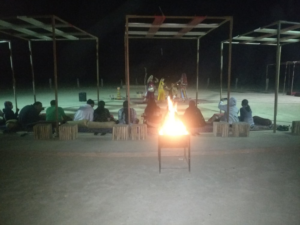 Savi Camps