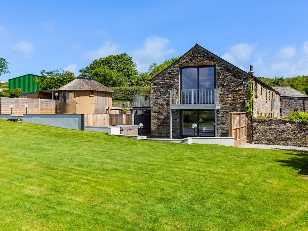 The Farmhouse - Within the Helland Barton Farm Collection