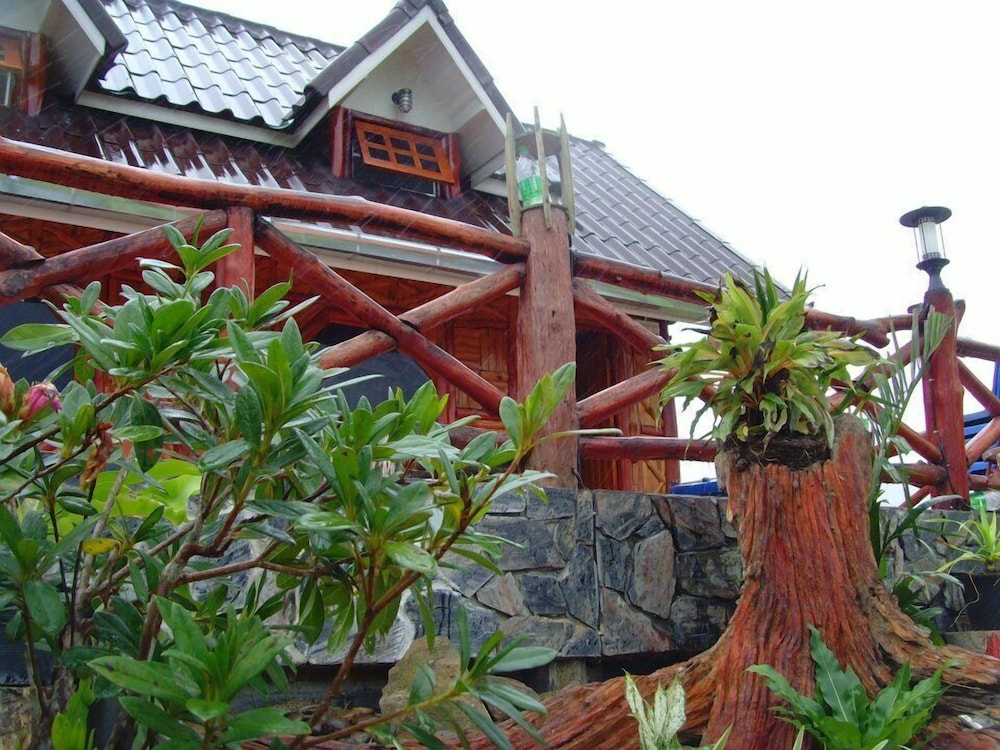 Nidahommok Resort