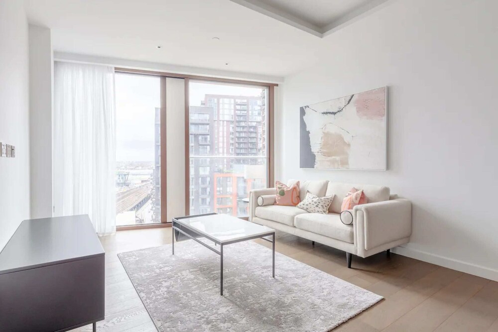 Luxurious 1 Bedroom Flat by the River Thames - Vauxhall