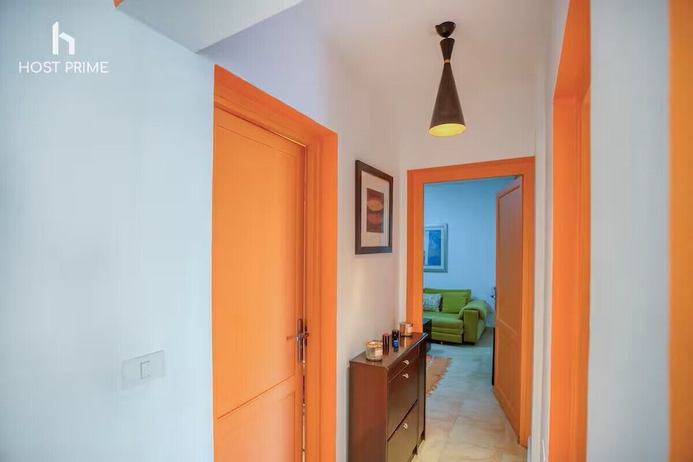 Comfy Apartment in Rehab City
