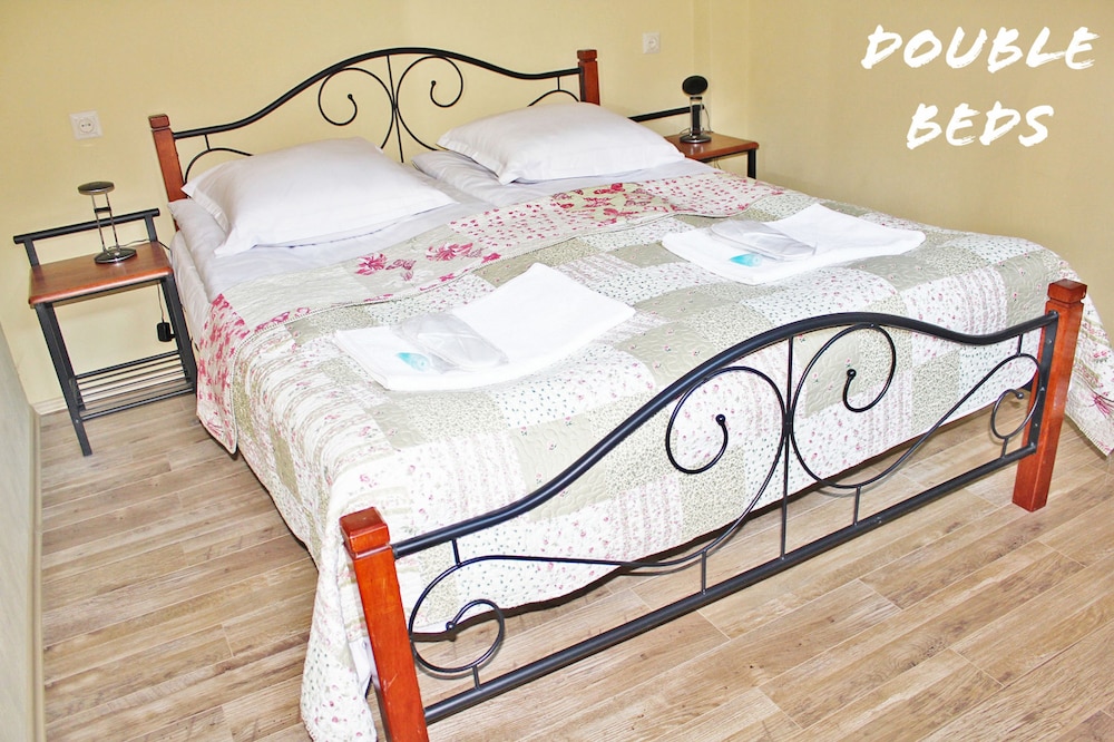 Red Fox Guesthouse