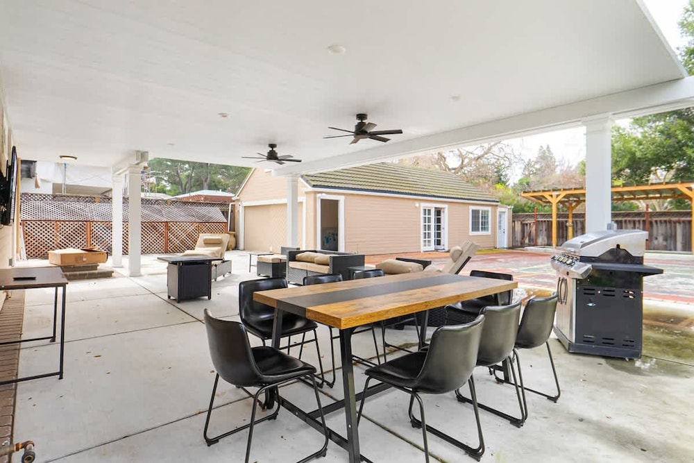 Santa Clara 5Br Home I Spacious Backyard I Westfield