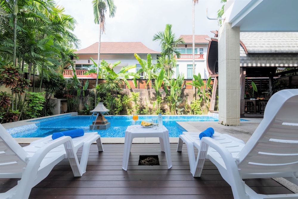 Tropical Garden Paradise Villa