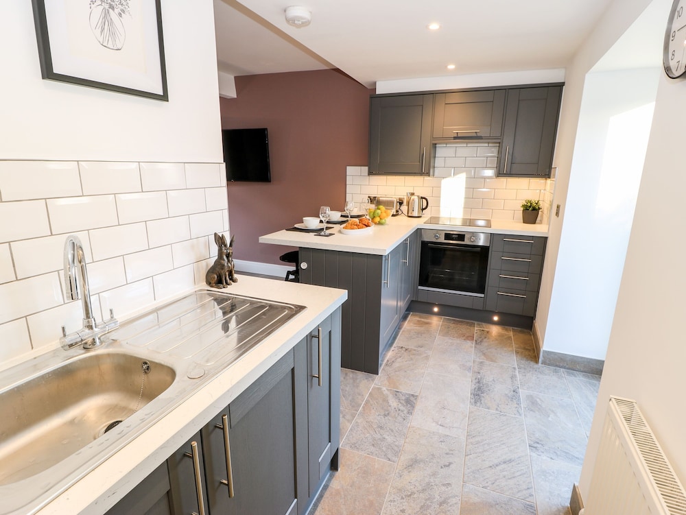 Moor Edge Cottage