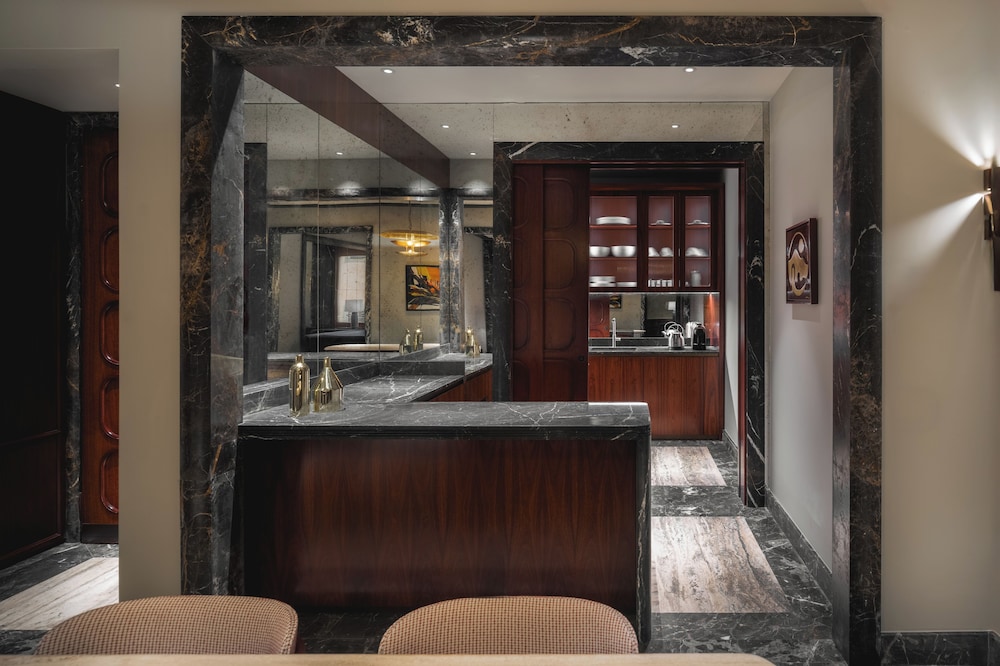 Palazzo Ottaviani Luxury Apartments