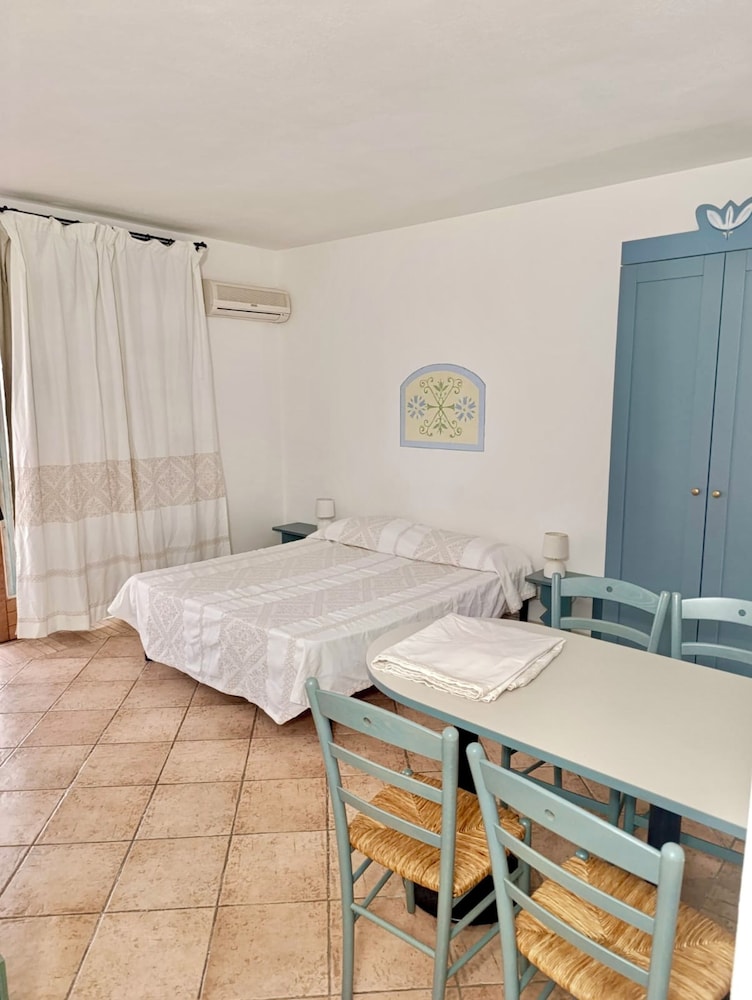 Residence with pool in Porto Rotondo
