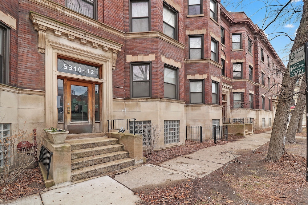 Complete 3BR  - Blackstone 2 - Image 5