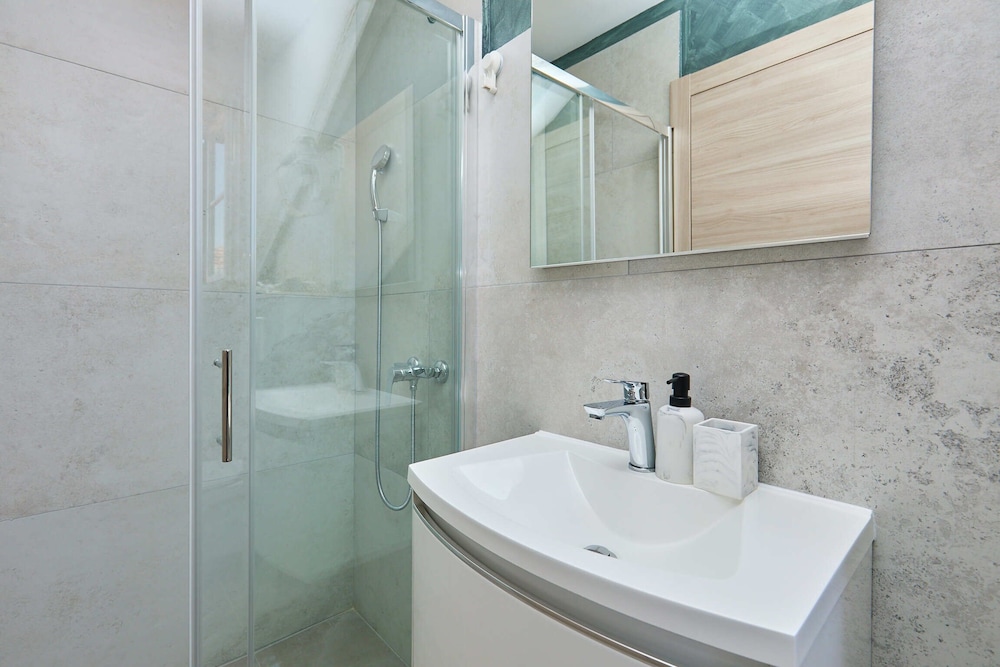 Dubrovnik Vacations - Boutique Garden Rooms - Property Image 129