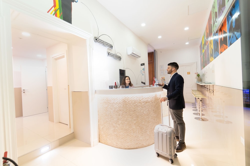 P.C. Boutique H. Napoli Centro by ClaPa Group Dislocated Hospitality