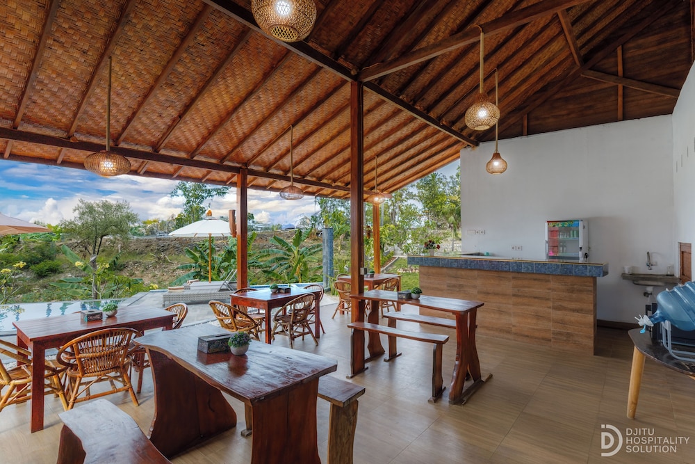Bunut Bungalow