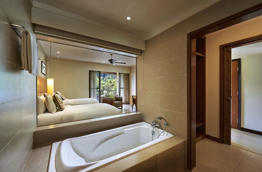 The Taaras Beach & Spa Resort 85