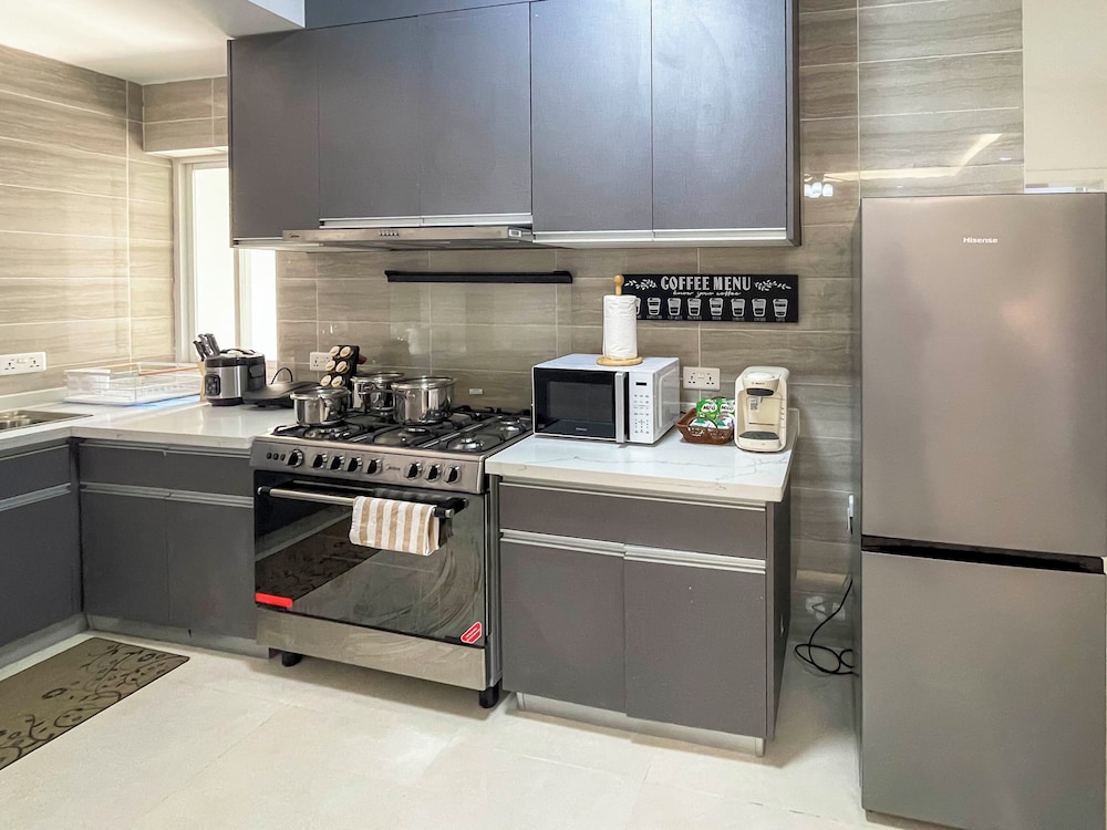 Serenity Haven - 2-bed Home Away From Home Apmt