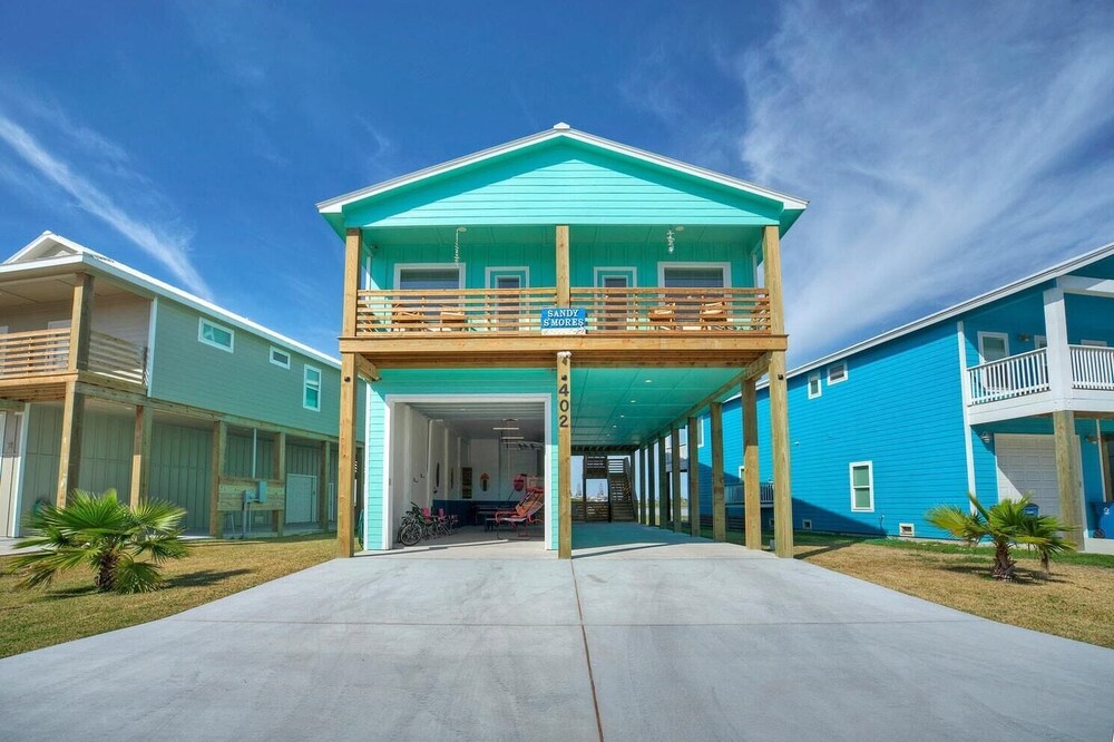 Sandy S'mores by Avantstay Pool, Game Room view 3
