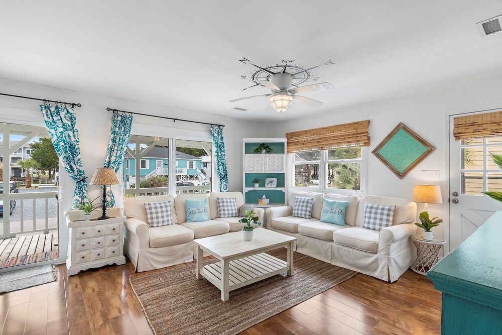 The Marlin House / 143 Marlin Drive 3 Bedroom Home