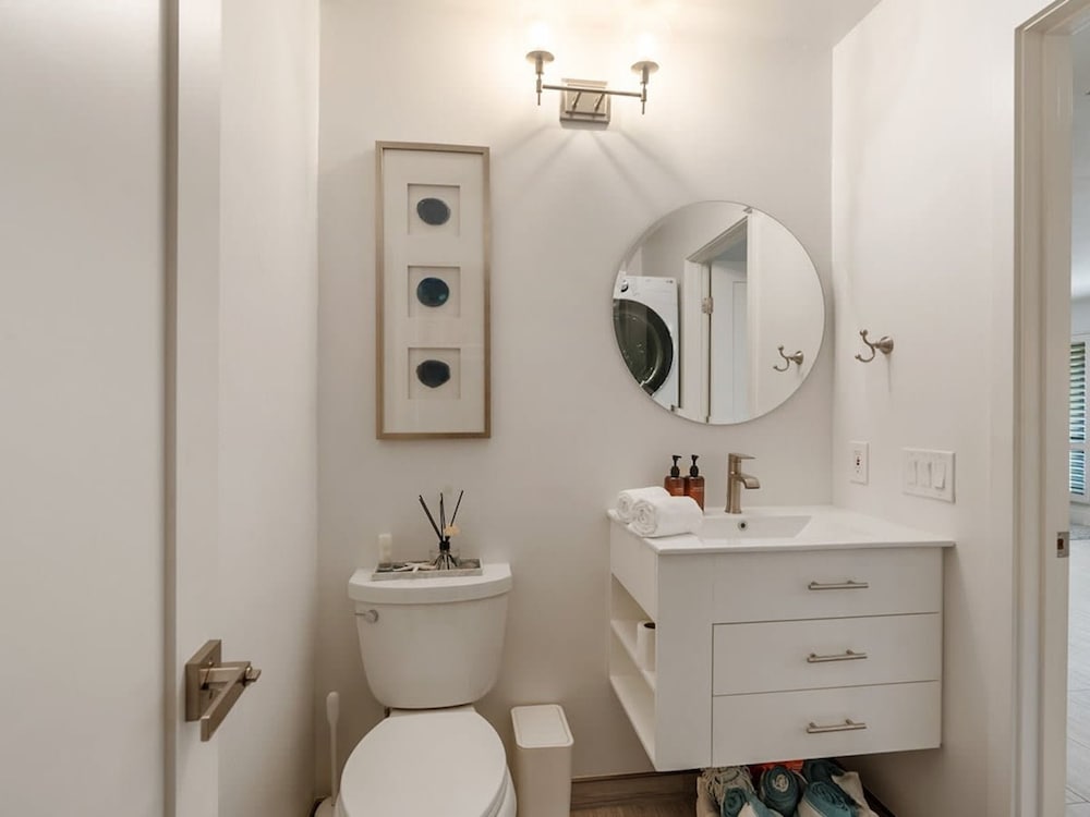 Cozy Pet Friendly 3 Bedroom