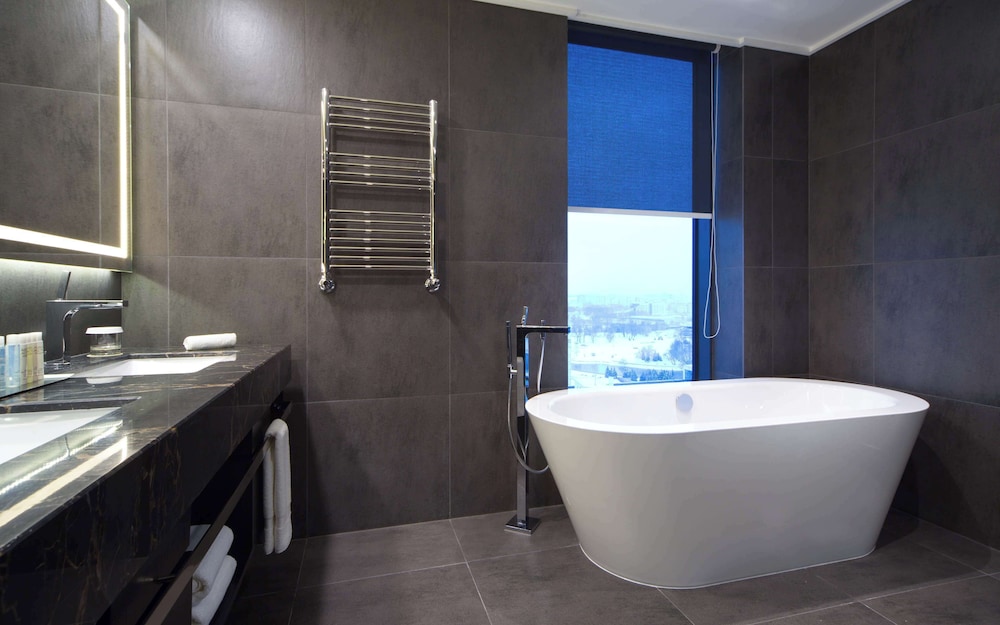 DoubleTree by Hilton Hotel Minsk