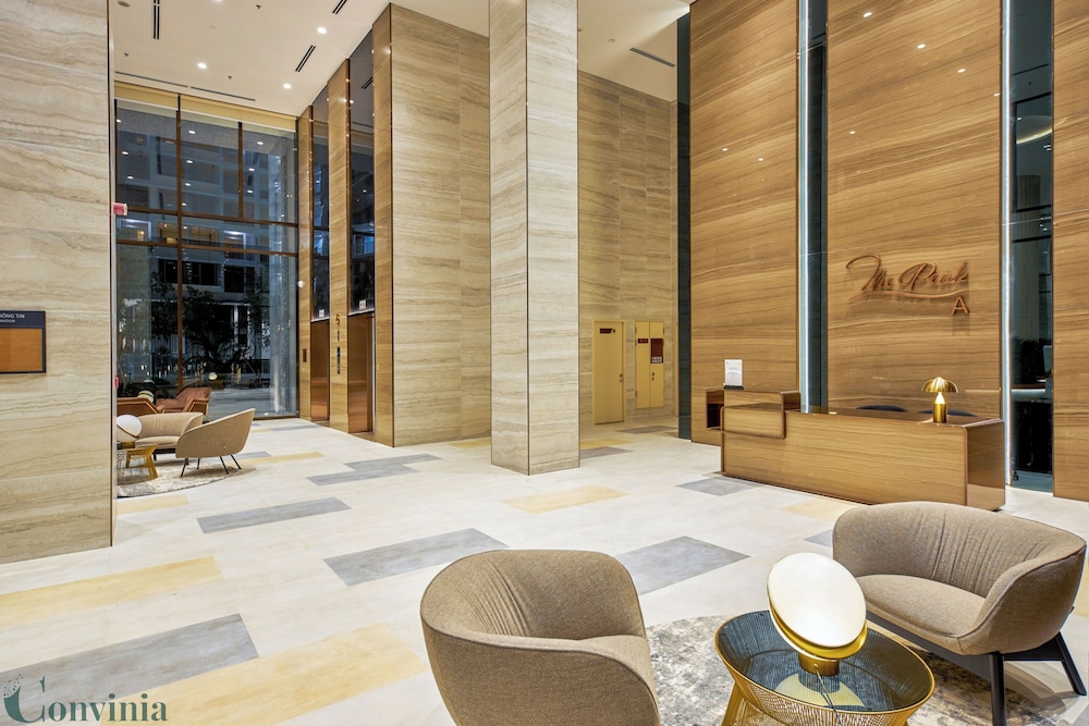 2BR Luxury in District 7