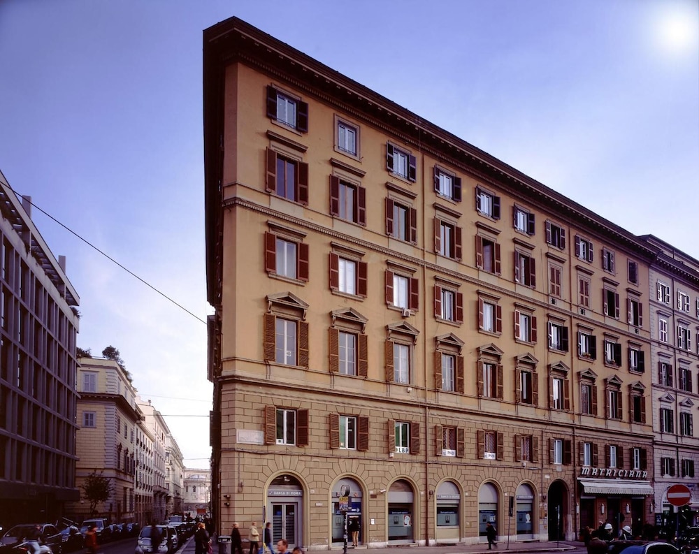 38 Viminale Street Deluxe