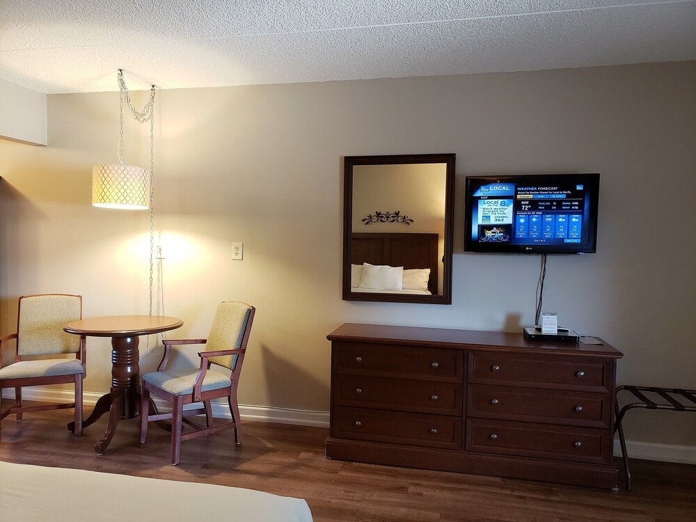 Roosevelt Inn of Hyde Park - Property Image 13