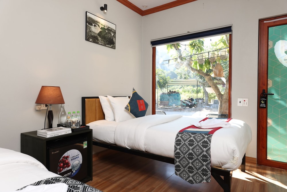 Cat Ba Serena Homestay And Swimming Pool