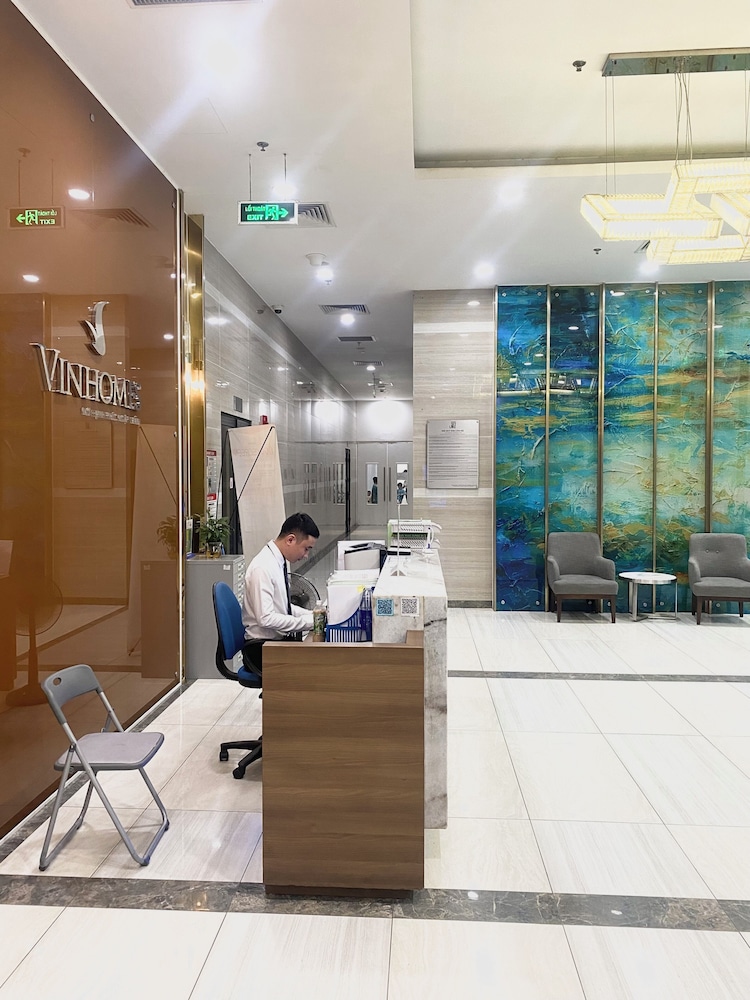 Vinhome SkyLake - Service Apartment