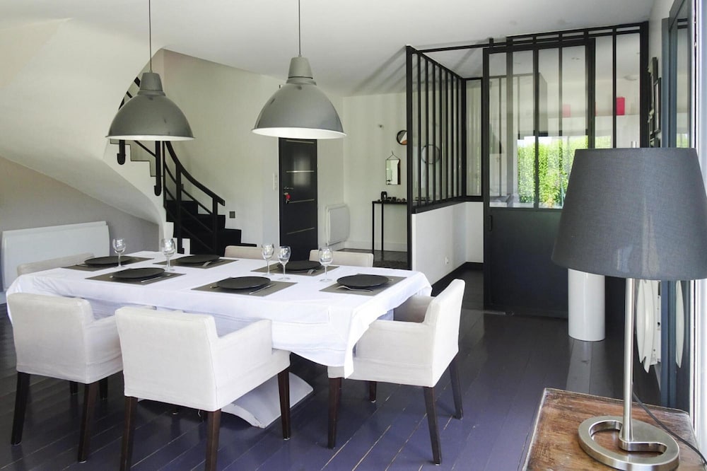 Holiday Home in Benodet Near Sandy Beach