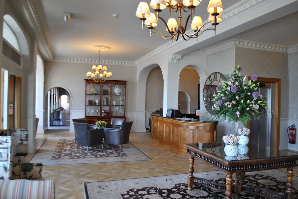 St Brelades Bay Hotel