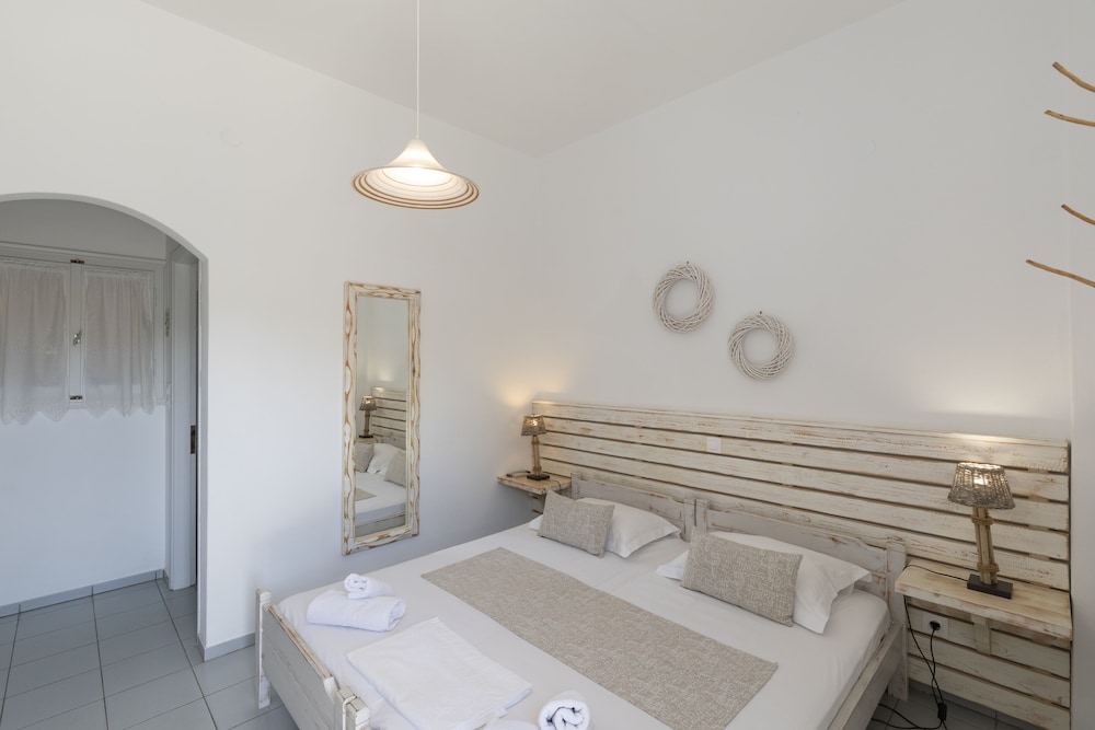 Irini Pension