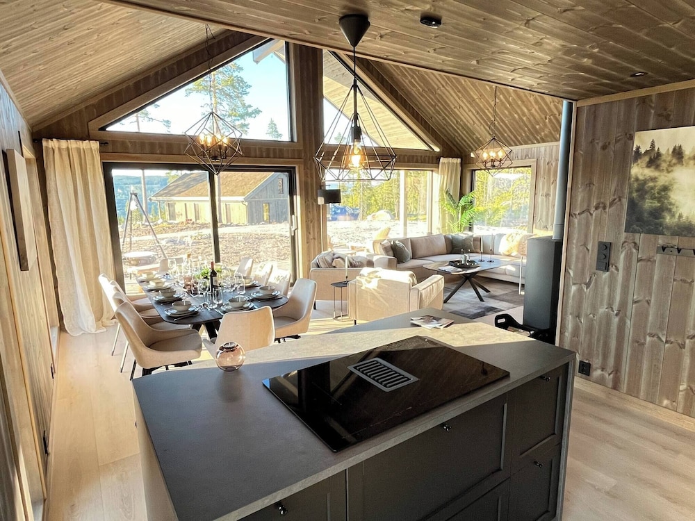 Luxury Holiday Home, Skiing, Sauna, Remote Office