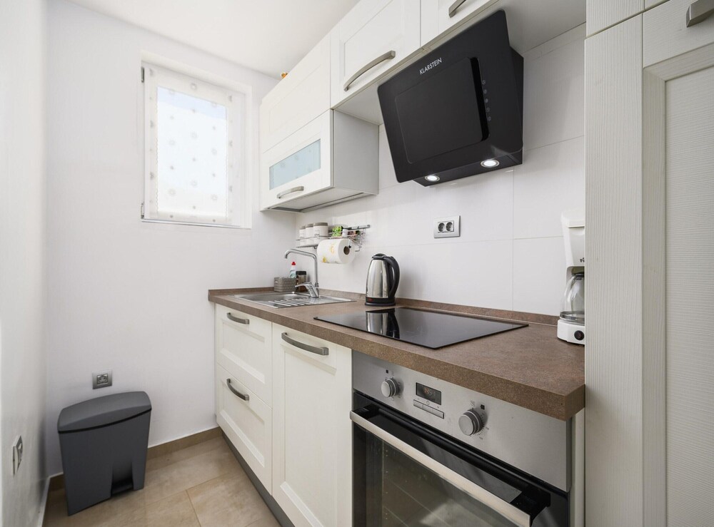 Premium Apartment With Patio