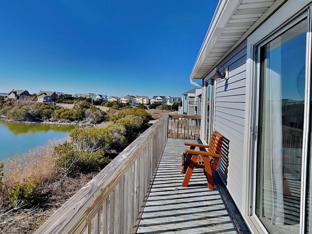 Blue Lagoon by Topsail Realty