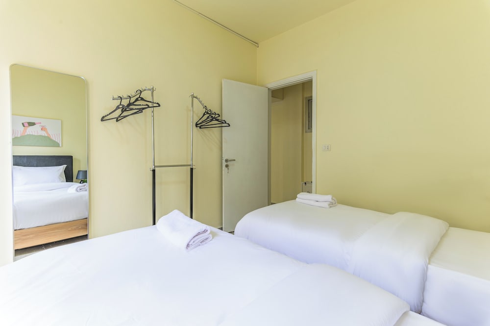Slate - 2Br Apt W Balcony in Mar Mikhael