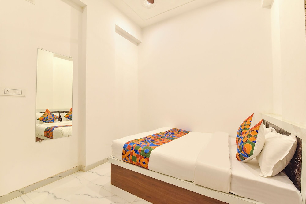 FabHotel Shree Radhey Shyam Palace