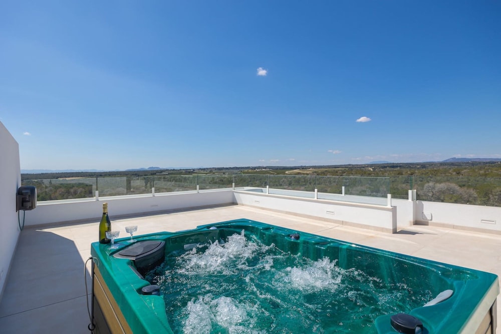 Kumquat Penthouse With Jacuzzi Rooftop Golf Las Colinas