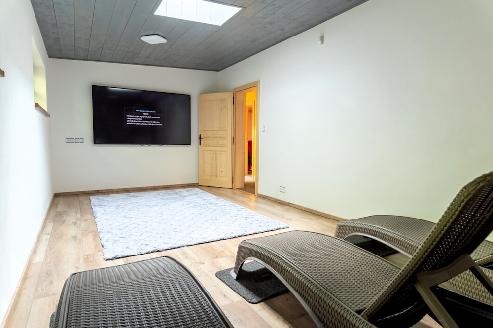Villa in Rudnik With Pool & Sauna Retreat