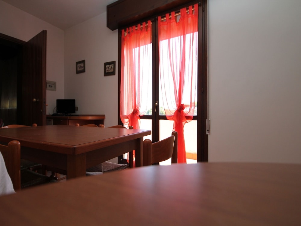 Comfortable Stay Close to the Shore in Rosolina Mare