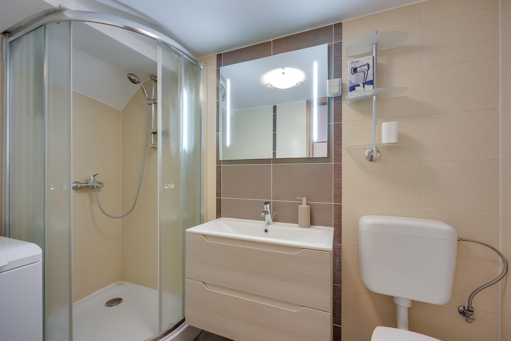 Holiday Home Ema in Tar - Vabriga