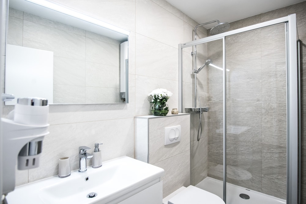 Dubrovnik Spectrum Rooms