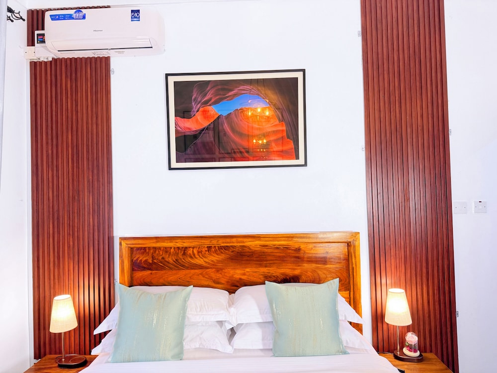 Kayz Haven Kololo 1BR Sereneville